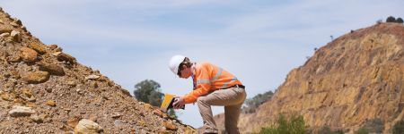 Acessórios XRF para exploração mineral e análise geoquímica